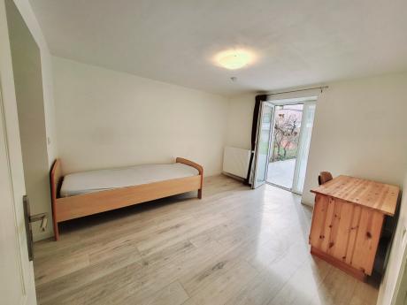 Studio 33 m² à Namur Autres